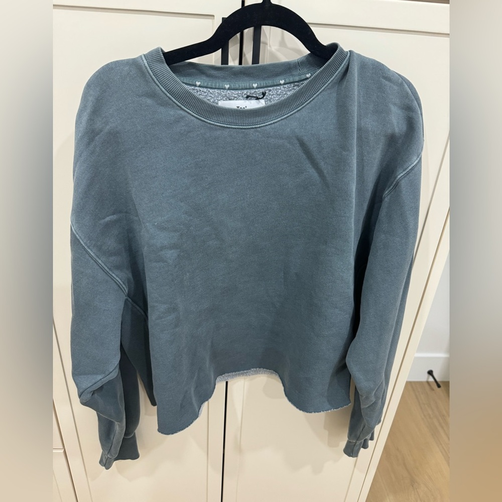 Tna crew neck